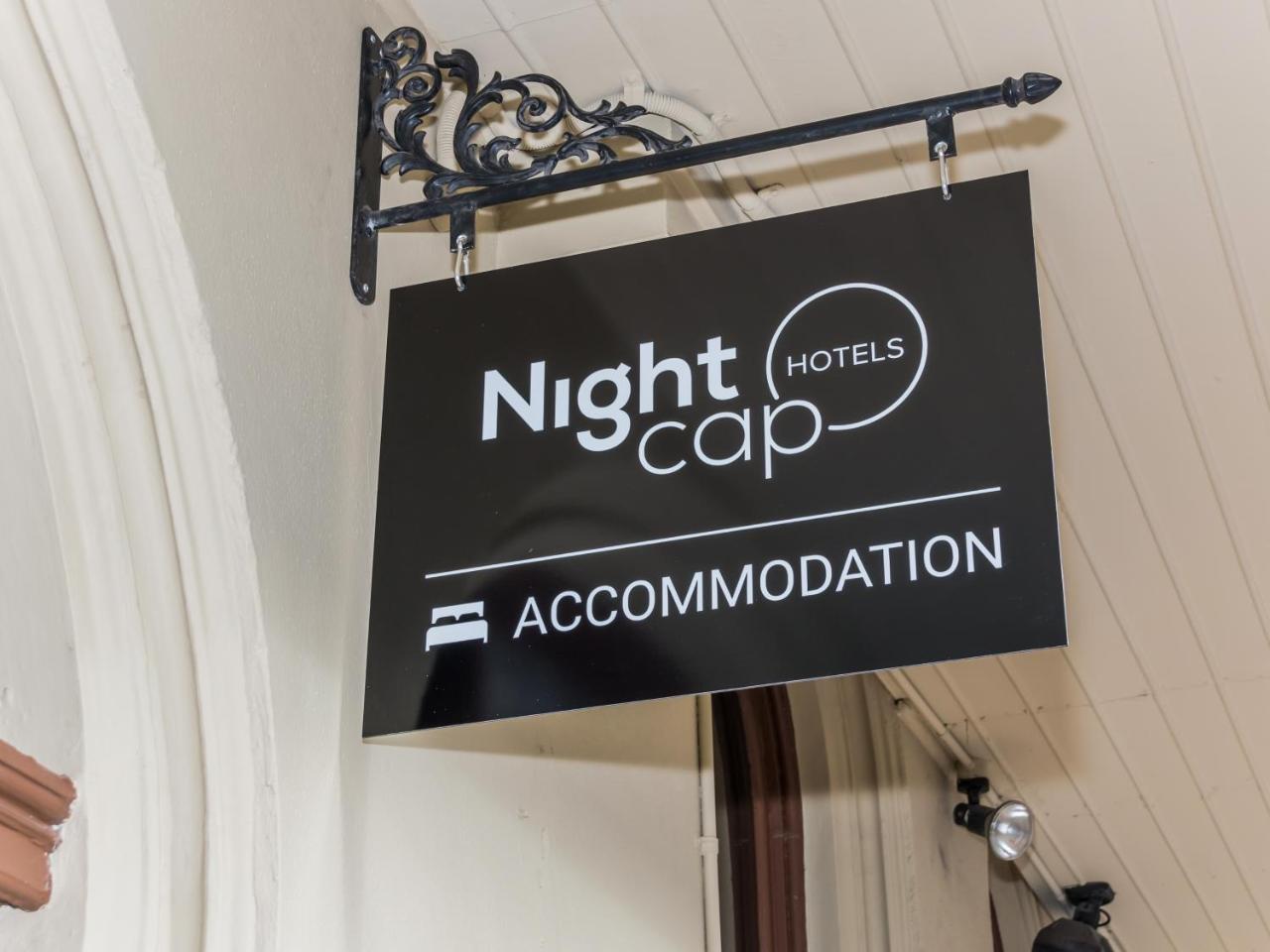 Nightcap At Belgian Beer Cafe Hotel Perth Exterior foto
